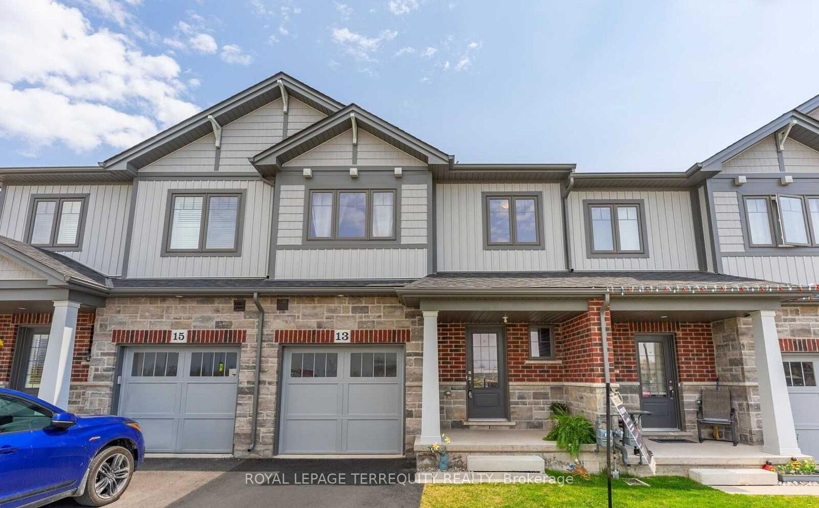 Property Photo: 13 Severino Circle ON L0R 2A0