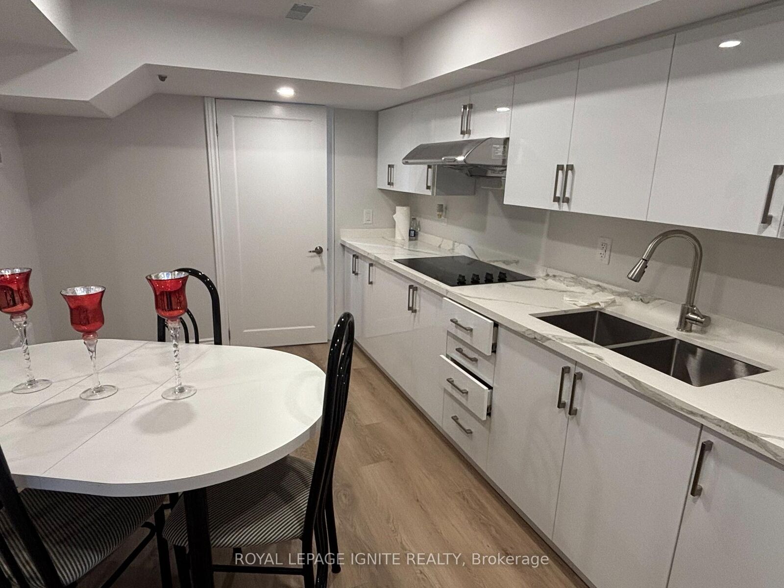 Property Photo: 37 Camino Drive Bsmt ON L6A 3W8