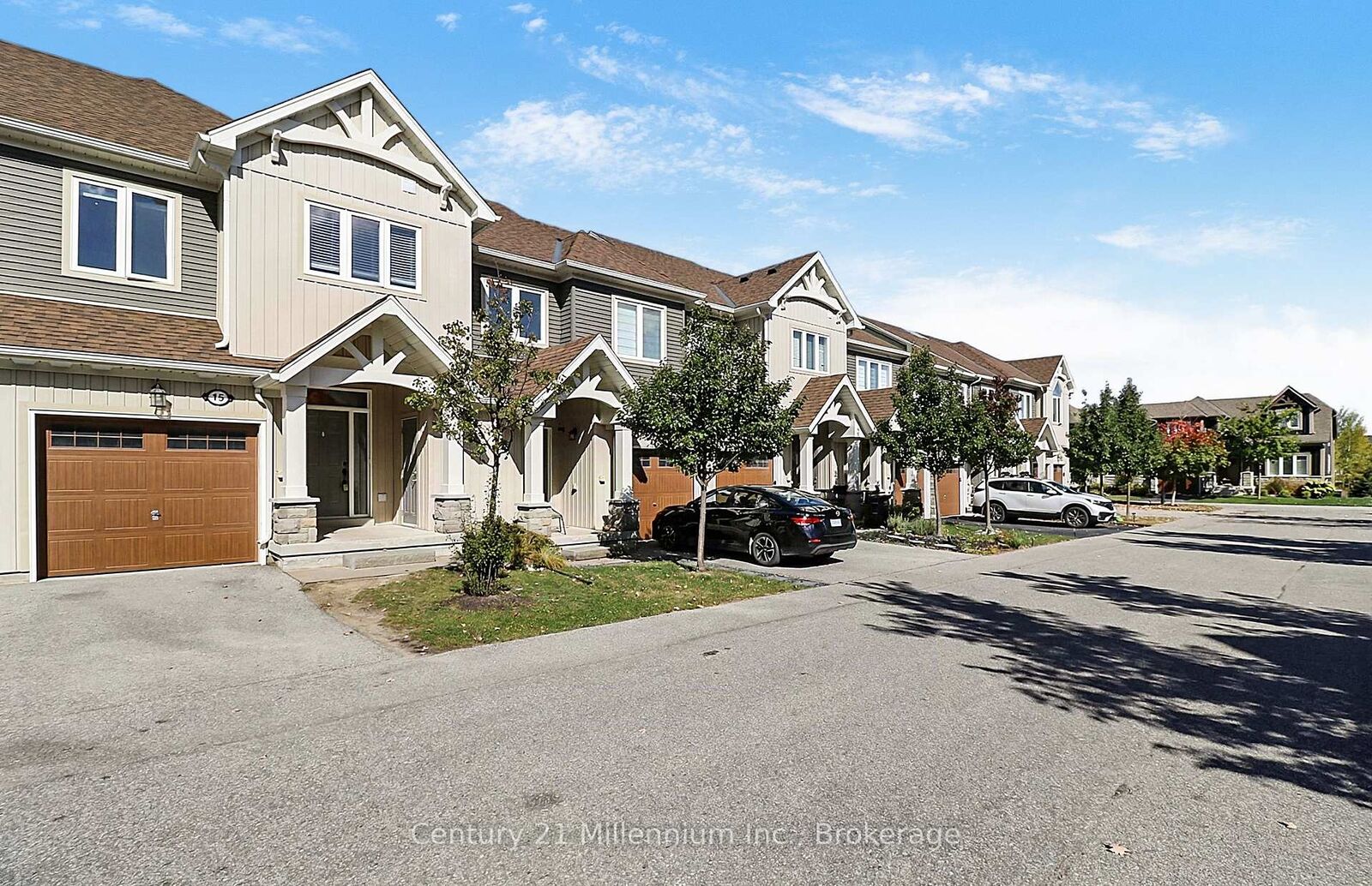 Property Photo:  15 Gregory Avenue  ON L9Y 0X5 