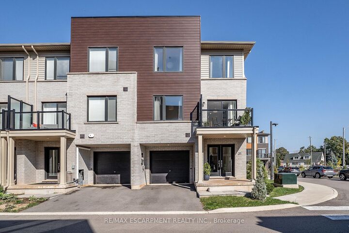 Property Photo:  31 Dryden Lane  ON N8H 1N4 