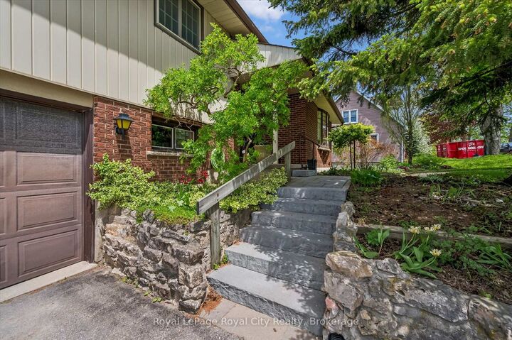 Property Photo:  16 Water Street W  ON N0B 1S0 