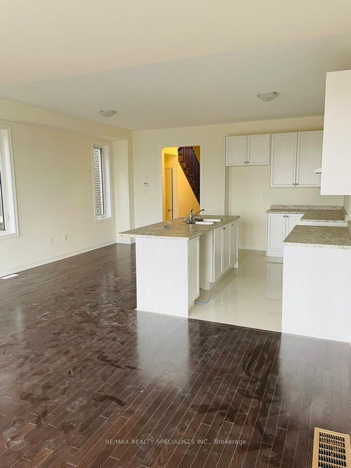 Property Photo:  20 Donald Ficht Crescent Main &Amp 2nd  ON L7A 5H8 