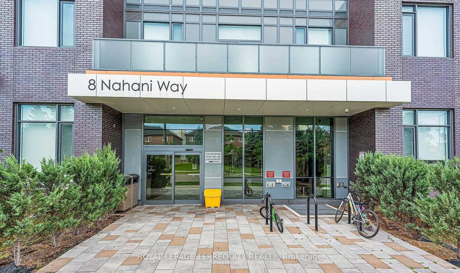 Property Photo:  8 Nahani Way 2509  ON L4Z 0C6 