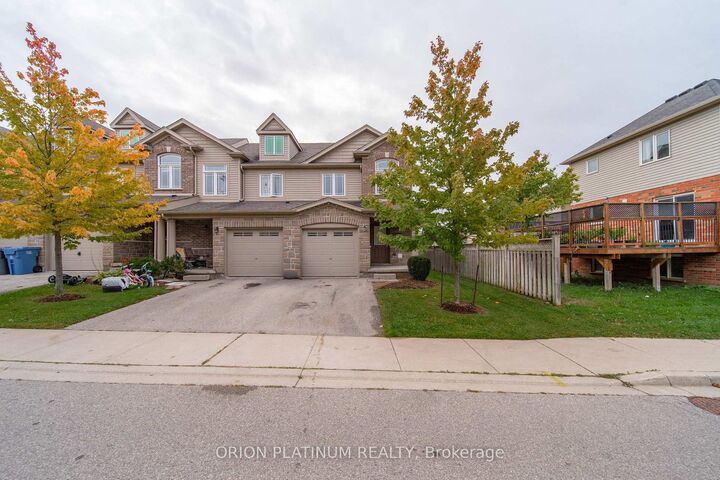 Property Photo:  15 Kingsbury Square  ON N1L 0K6 