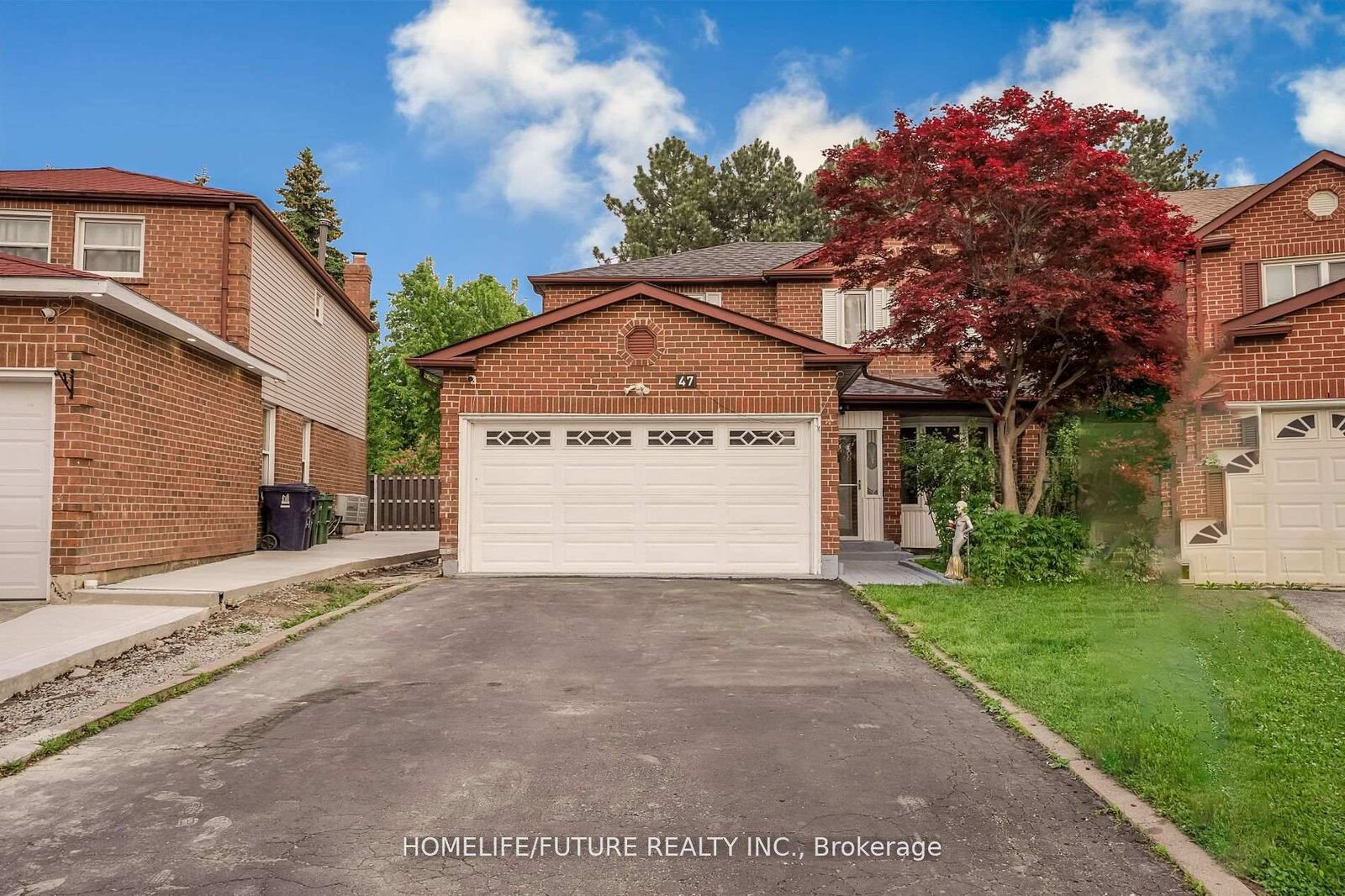 Property Photo:  47 Carisbrooke Square Main &Amp 2nd Flr  ON M1B 4M5 