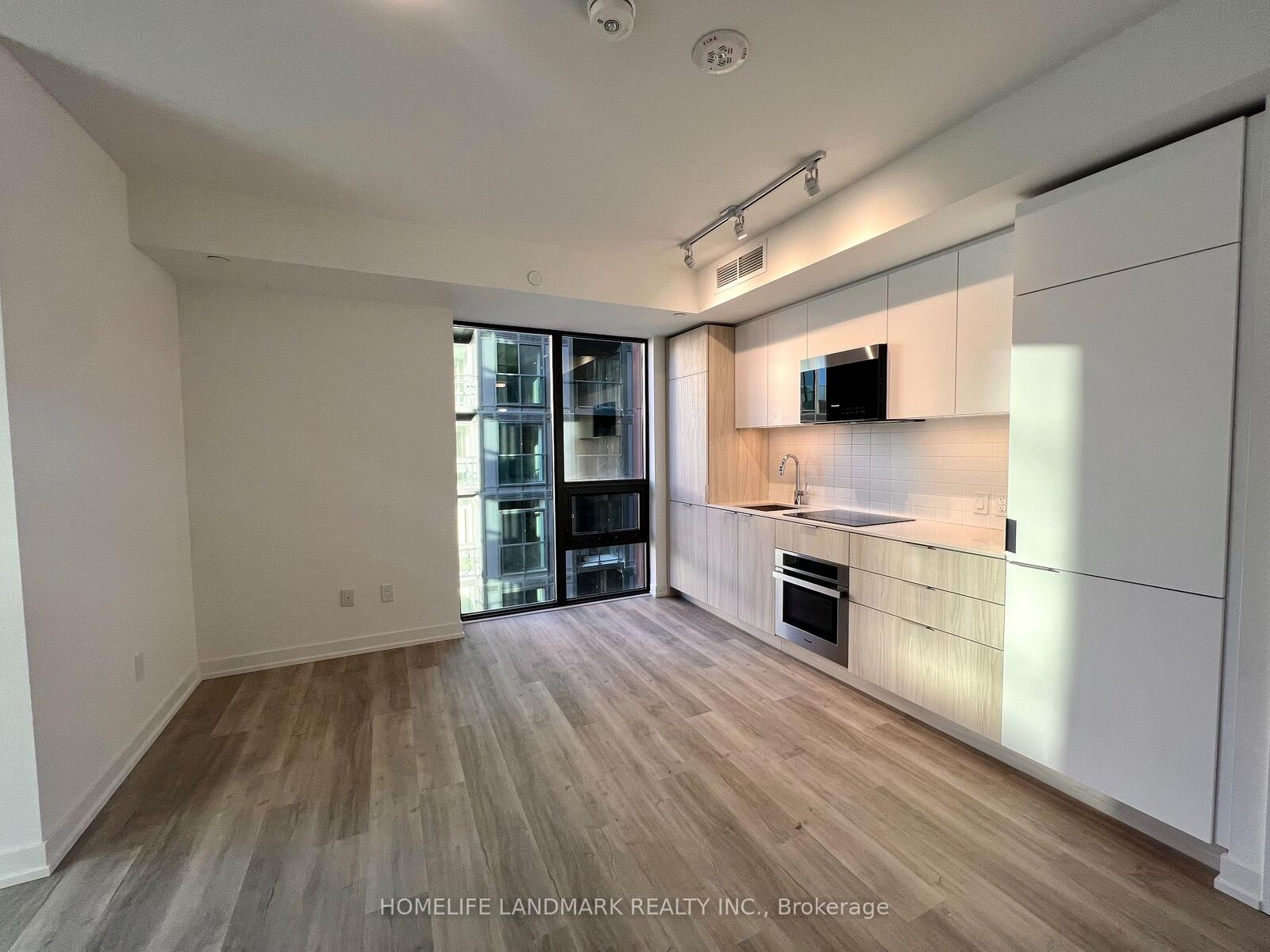 Property Photo:  28 Eastern Avenue 727  ON M5A 0Y2 