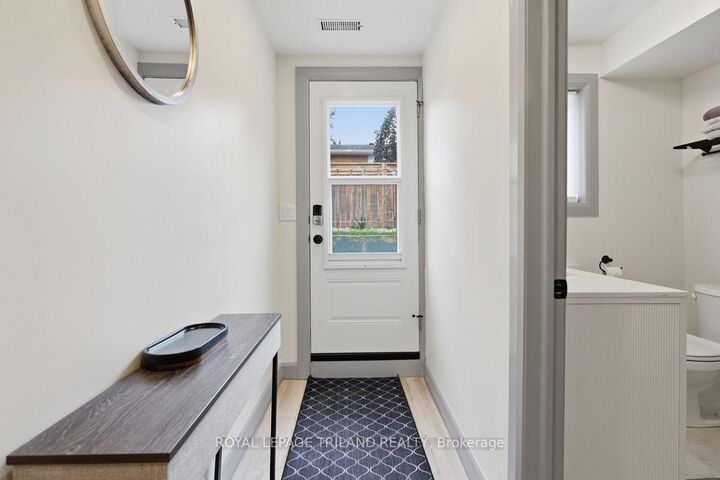 Property Photo: 27 Aldborough Avenue ON N5R 4S8