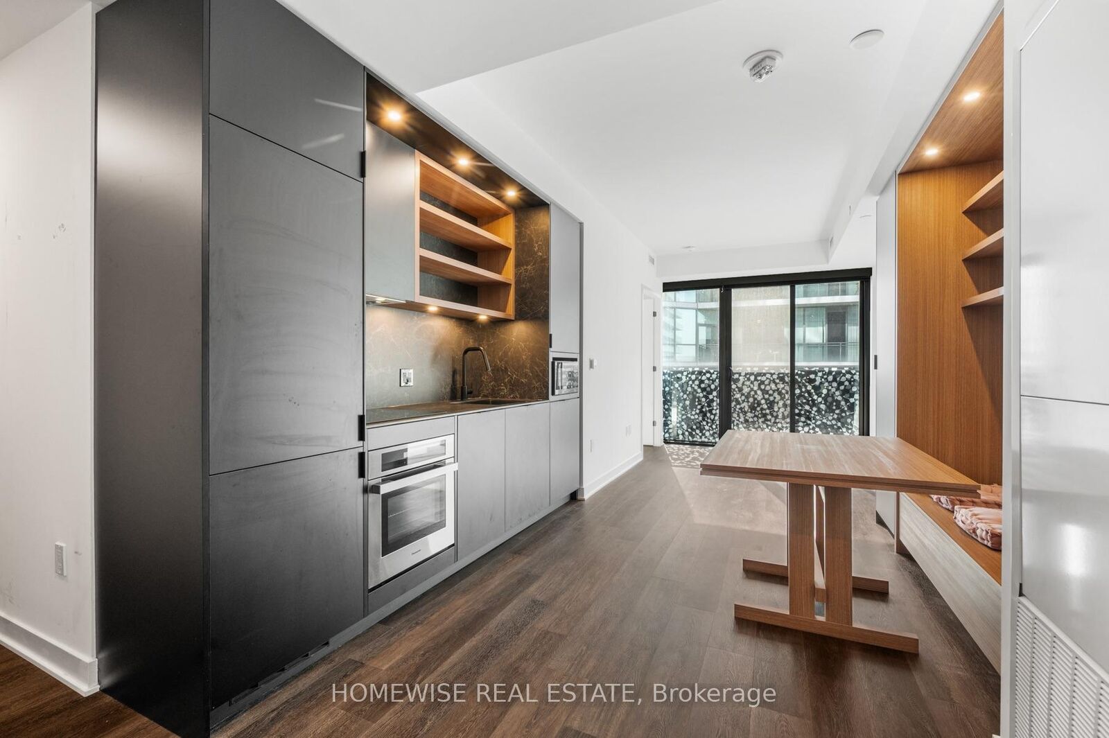 Property Photo:  55 Charles Street E 4506  ON M4Y 0J1 
