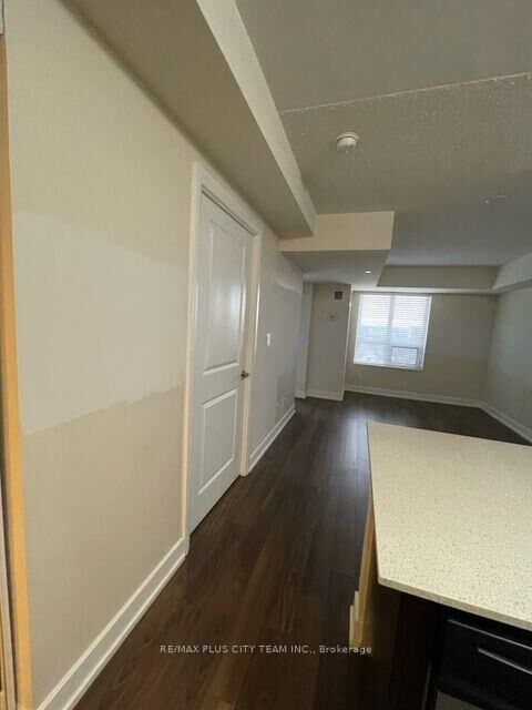 Property Photo:  2 Eva Road 1521  ON M9C 0A9 