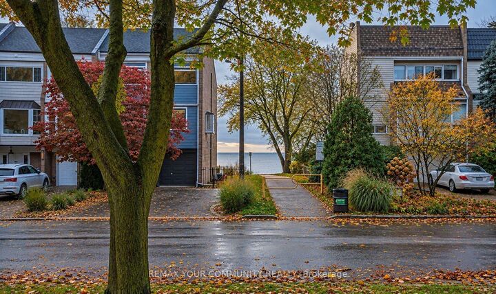 Property Photo:  2063 Waters Edge Drive  ON L6L 1A3 