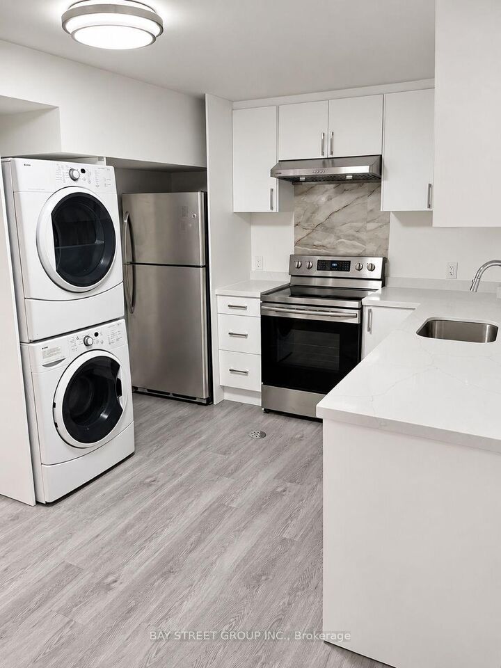 Property Photo:  19 Casabel Drive Bsmt  ON L6A 3M5 