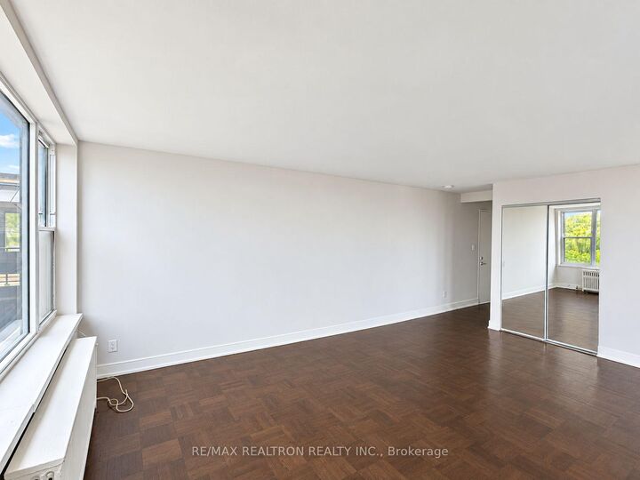 Property Photo:  1545 Bathurst Street 510  ON M5P 3H6 