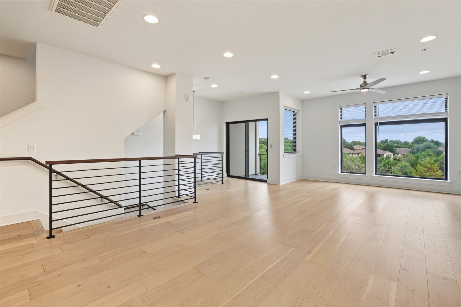 Property Photo:  2050 Lohmans Spur Road 102  TX 78734 