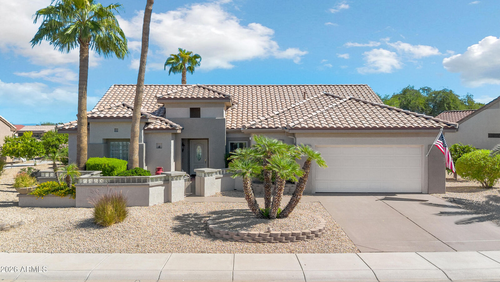 Property Photo: 17347 N Estrella Vista Drive AZ 85374