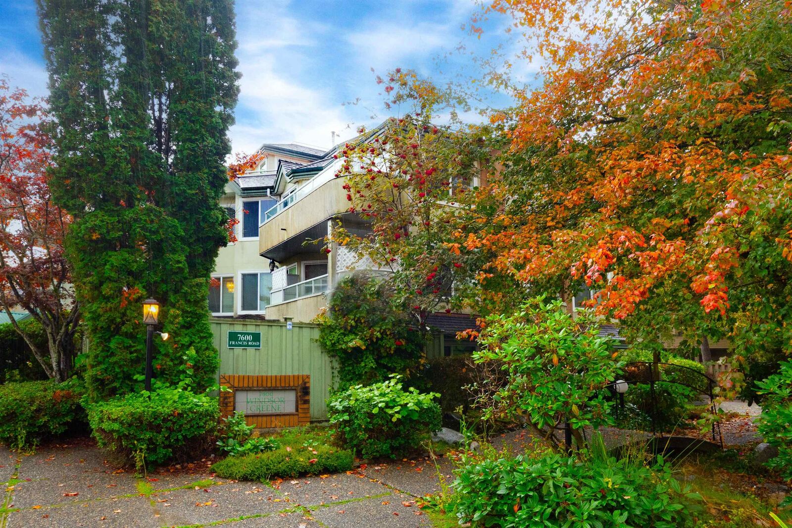 Property Photo:  7600 Francis Road 203  BC V6Y 1A2 