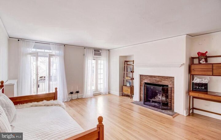 Property Photo:  43 Palmer Square W F  NJ 08542 
