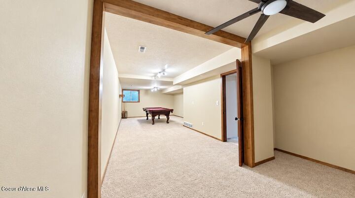 Property Photo: 6615 S Westchester Dr WA 99223
