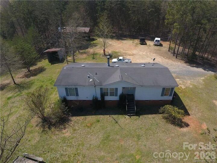 Property Photo:  245 Ivy Road  NC 28135 