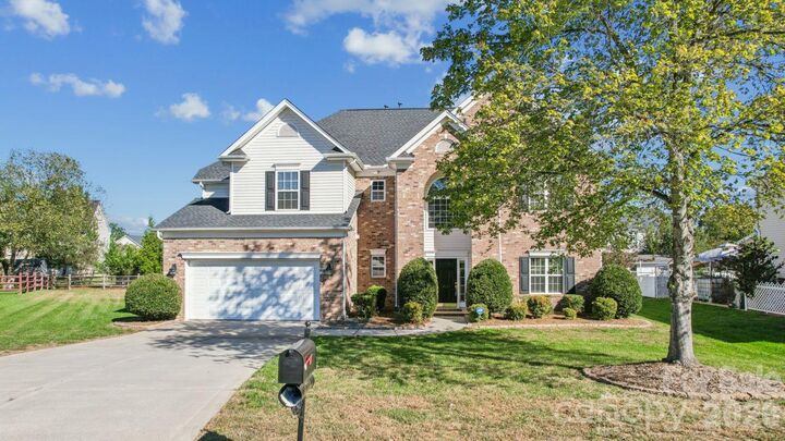 Property Photo:  4704 Mimosa Place  NC 28075 
