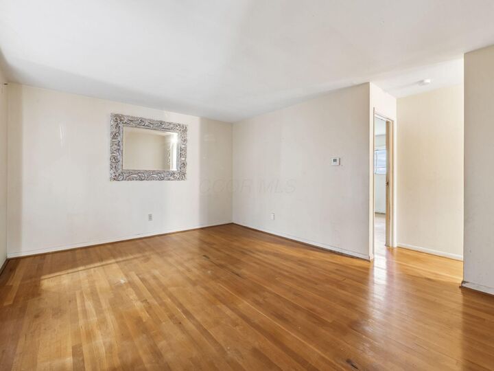 Property Photo:  1045 N Cassady Avenue  OH 43219 