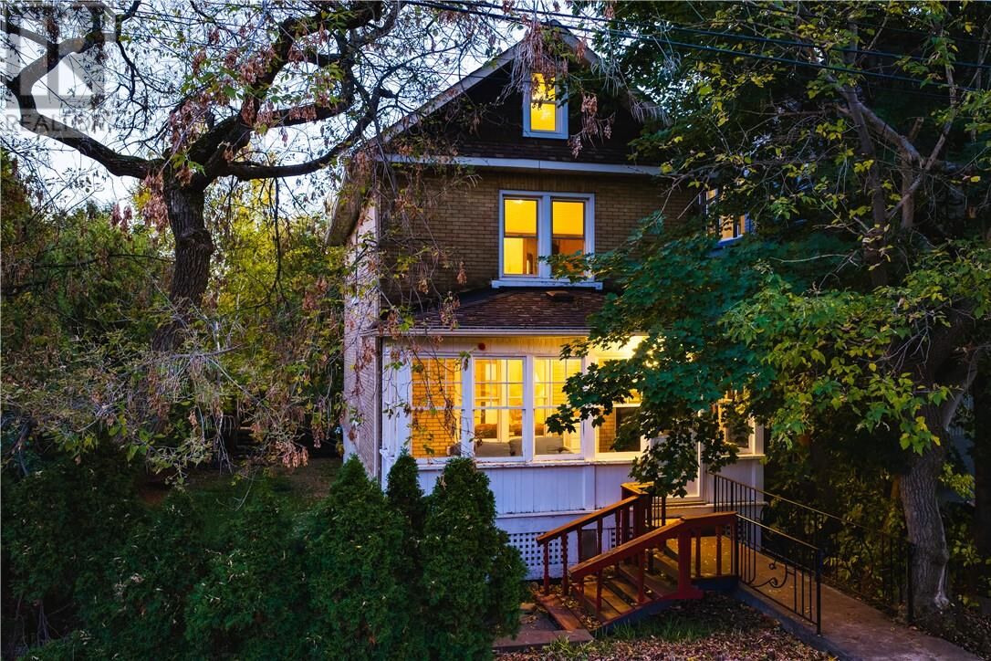 Property Photo:  67 Bloor Street  ON P3C 2K5 