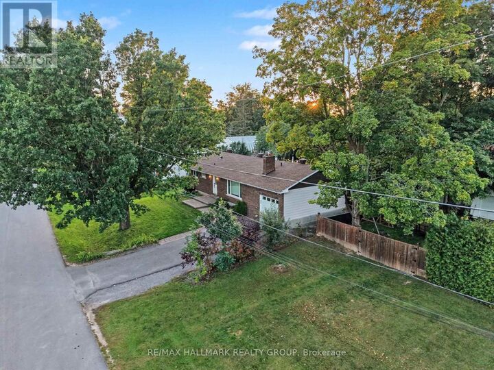 Property Photo:  65 Christopher Hamilton Street  ON K0A 2Z0 