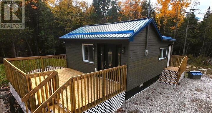 Property Photo:  20211 Highway 6  ON P0P 2C0 