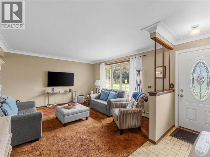 Property Photo:  445 Victory  ON N9J 1V8 