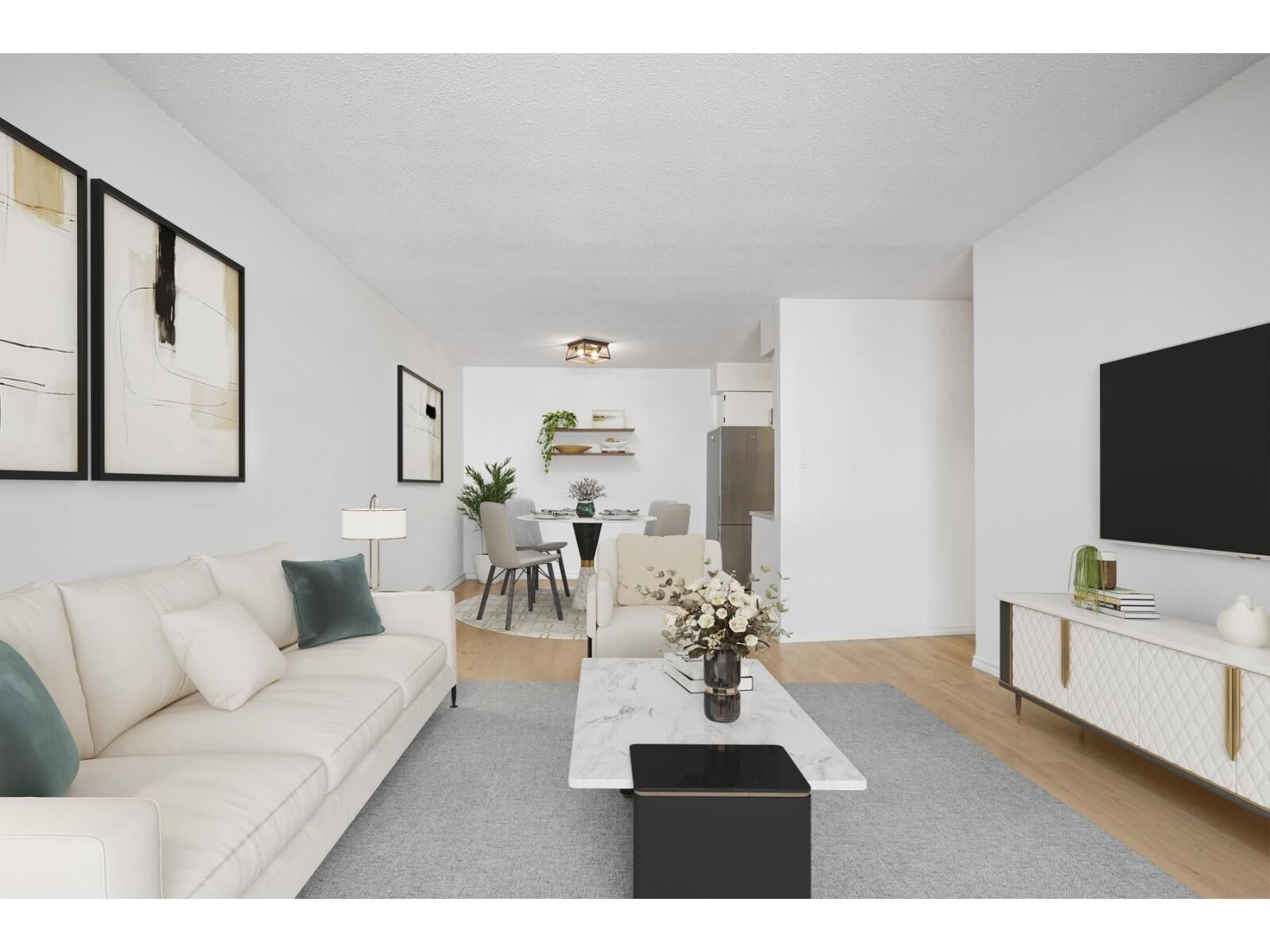 Property Photo:  1442 Blackwood Street 306  BC V4B 3V5 