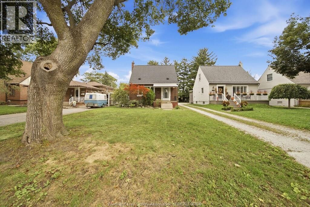 Property Photo:  1844 Durham Place  ON N8W 3A3 