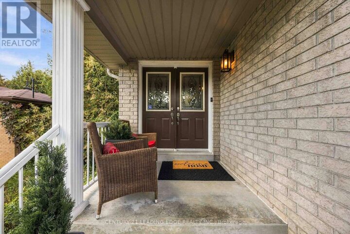 Property Photo:  1952 Spruce Hill Road  ON L1V 1S7 