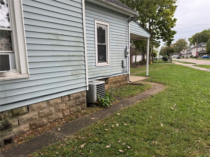 Property Photo:  816 Elwood Street  OH 45042 
