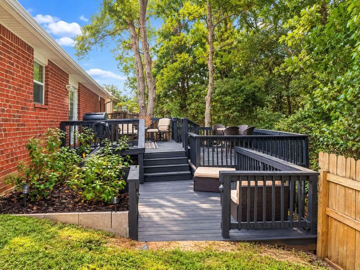 Property Photo: 476 Jillian Drive FL 32536
