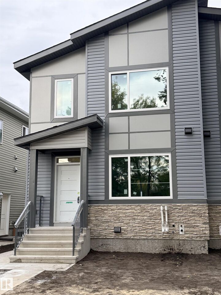 Property Photo:  12906 123 Street NW  AB T5L 0J5 