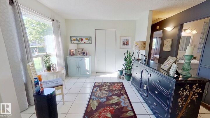 Property Photo:  6704 152A Avenue NW  AB T5C 2Y9 