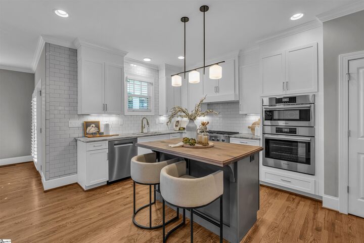 Property Photo: 160 Stall Street SC 29609