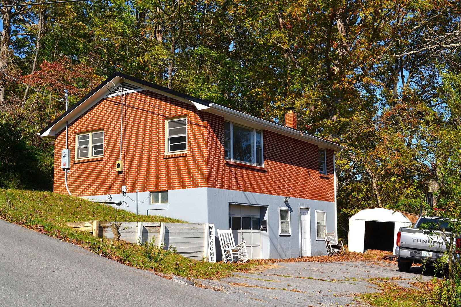 Property Photo:  346 Walker St  WV 24970 