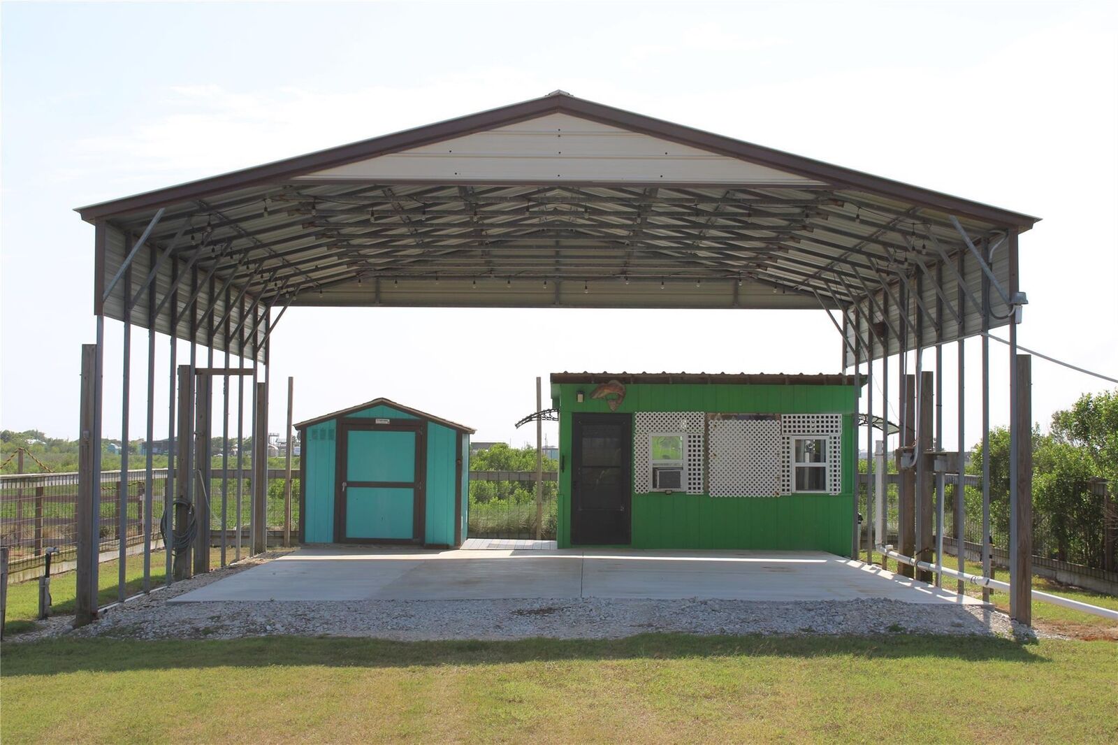 Property Photo: 1502 County Road 299 TX 77414