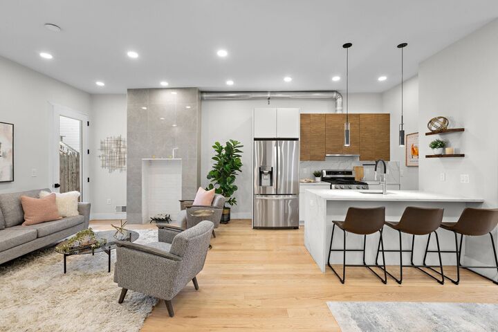 Property Photo:  176 Griffith St 1  NJ 07307 
