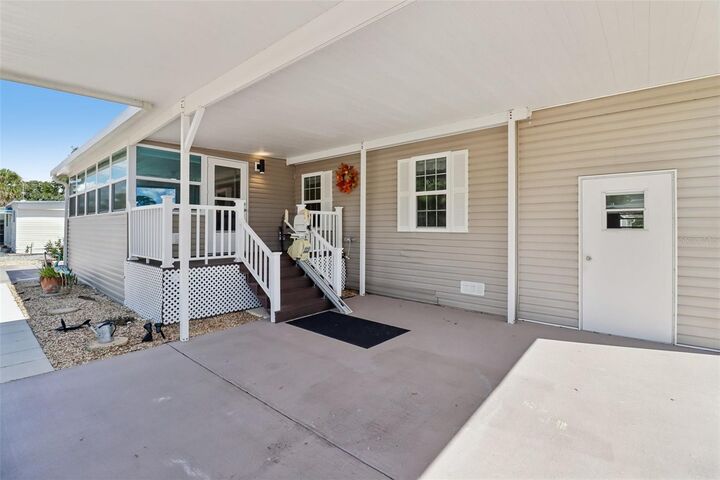 Property Photo:  2745 Vindale Road  FL 32778 