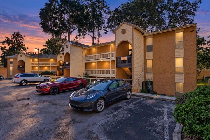 Property Photo:  1810 NW 23rd Boulevard 173  FL 32605 