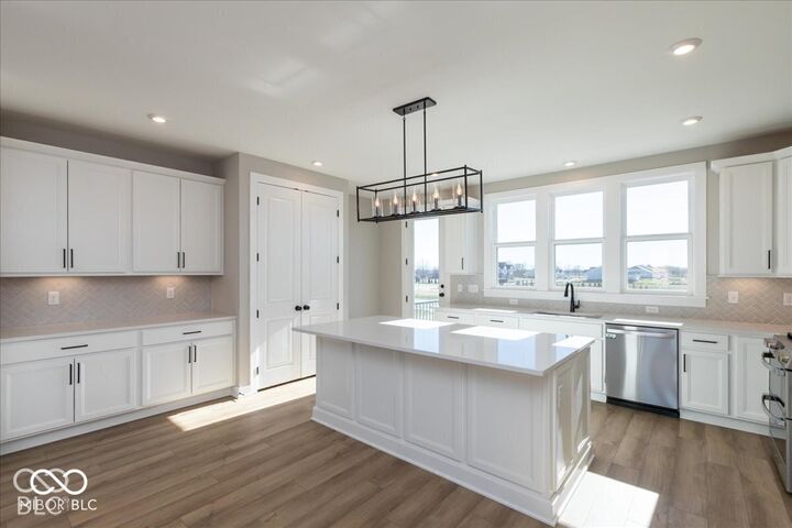 Property Photo: 406 Elite Street IN 46074