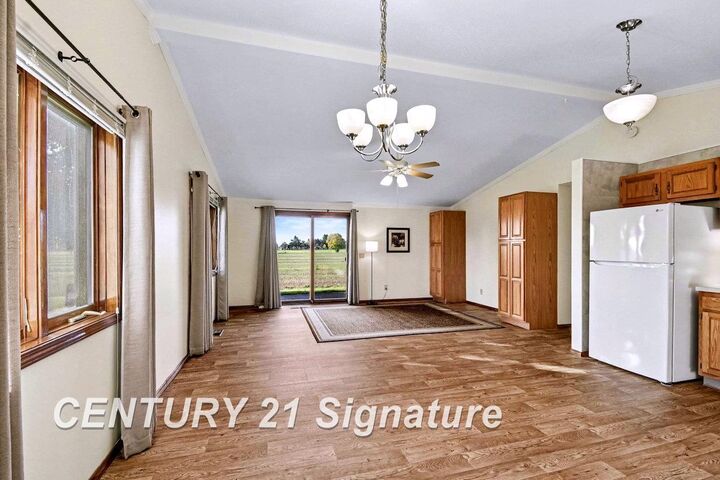 Property Photo:  102 Willow Bend  MI 48611 