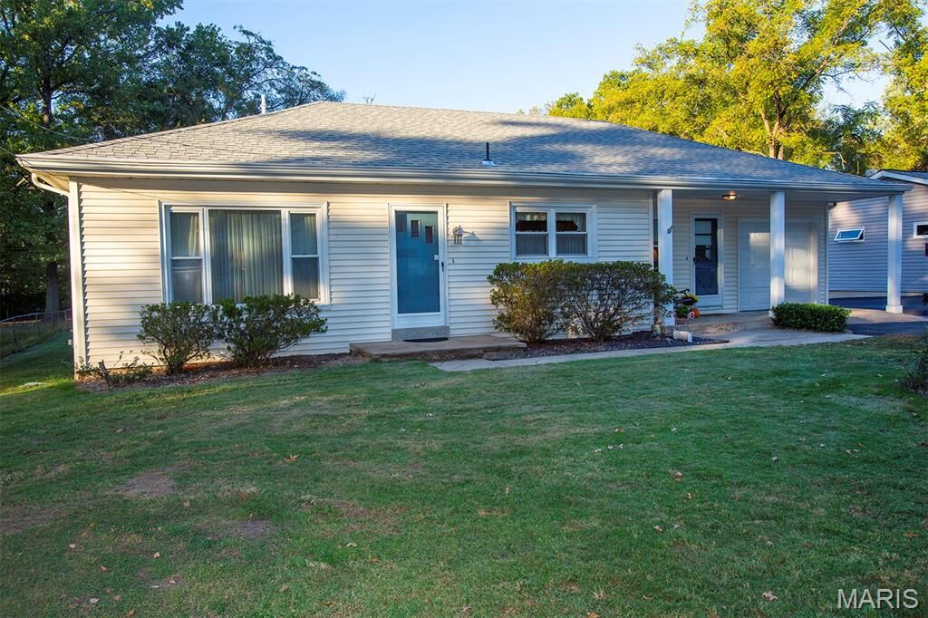 Property Photo: 45 Rainbow Drive MO 63026