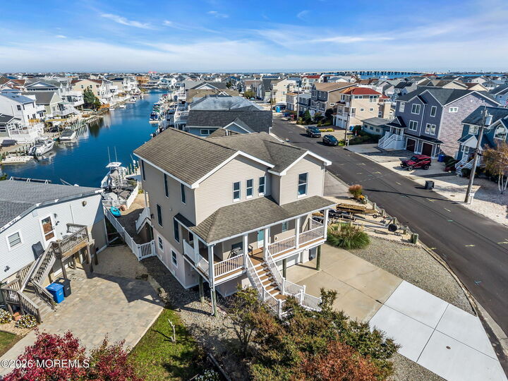 Property Photo:  8 Marin Lane  NJ 08050 