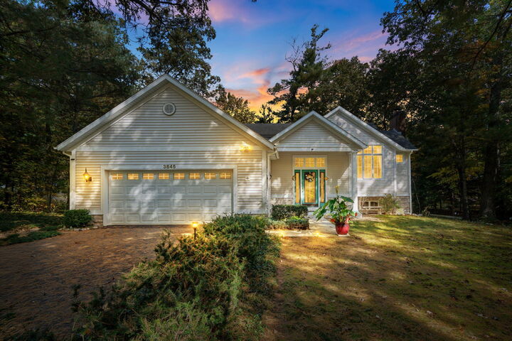 Property Photo:  3845 Forest Trail  MI 49010 