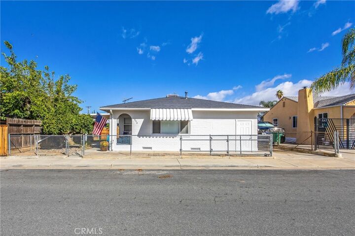 Property Photo:  572 Avenue K  CA 92320 