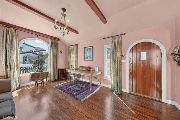 Property Photo: 105 Claremont Avenue CA 90803