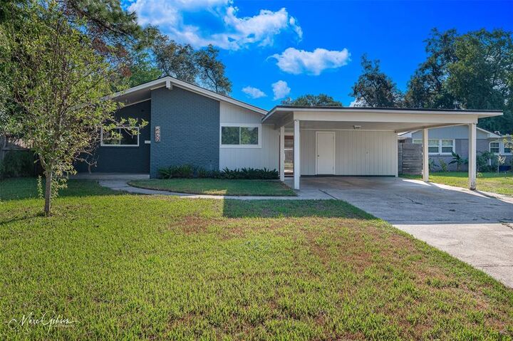 Property Photo:  4437 Norway Drive  LA 71105 