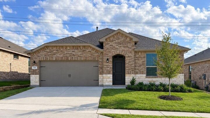 Property Photo:  113 Ringtrail Drive  TX 76078 